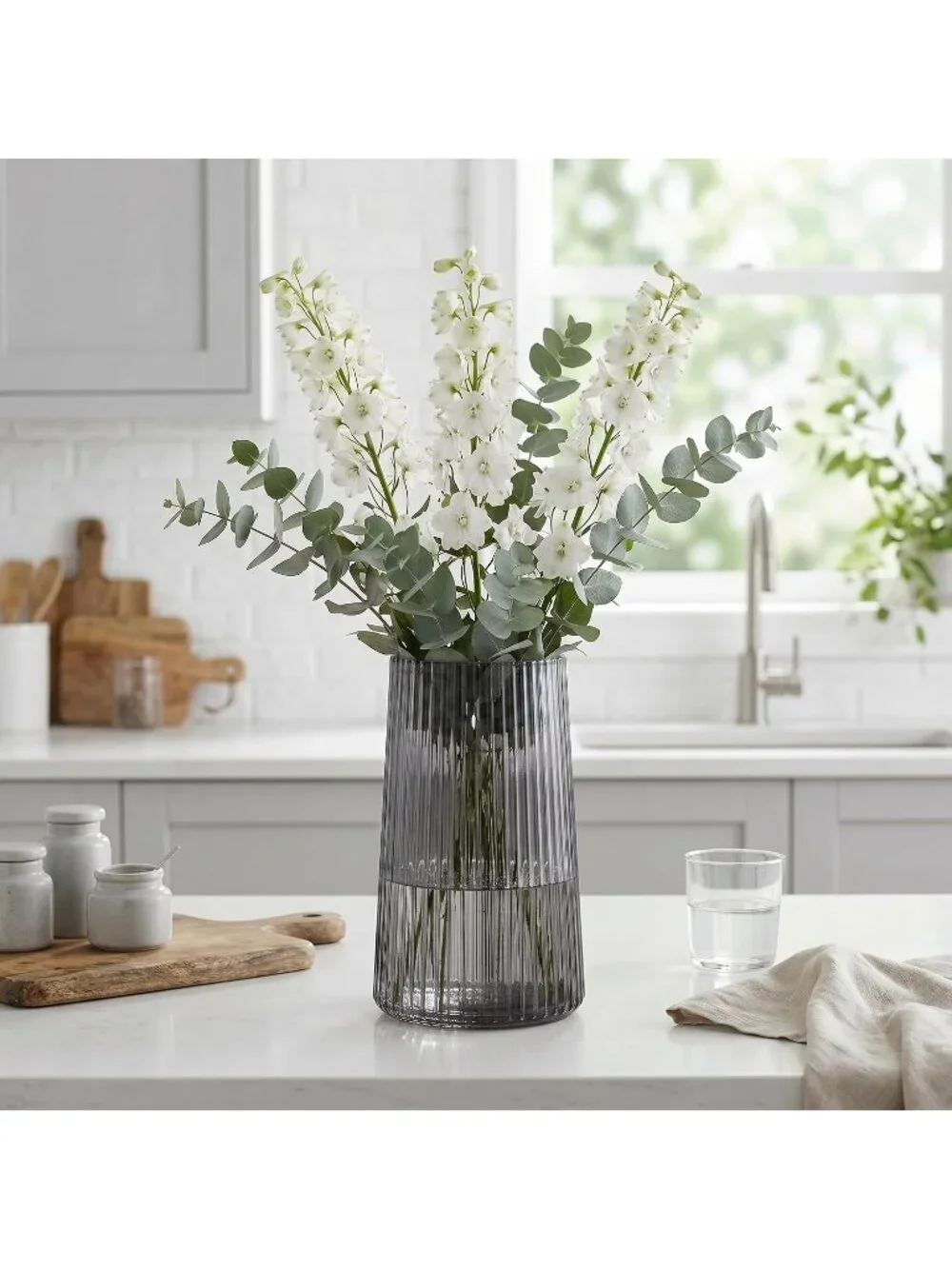8 Inches Modern Black Glass Vase Flower Bouquet Living Room Bedroom Home Deco